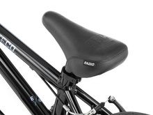 RADIO DICE 14" - BLACK/WHITE