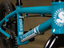SUNDAY PRIMER AL 14" - GLOSS MARINE BLUE