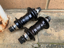 PROFILE MINI HUB SET GLOSS BLACK RHD