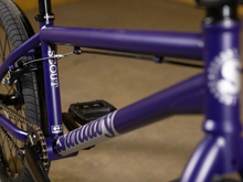 SUNDAY SCOUT 20.75" MATT TRANS PURPLE