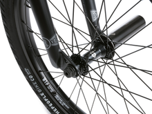 WE THE PEOPLE REVOLVER 21" COMPLETE BIKE