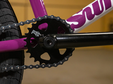 SUNDAY PRIMER PARK 20.5 - GLOSS BERRY