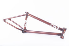 CULT DAK FRAME 21" -  TRANS BROWN - PAT FREYNE COLOURWAY