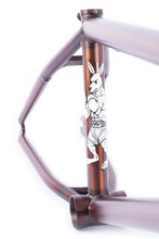 CULT DAK FRAME 21" -  TRANS BROWN - PAT FREYNE COLOURWAY