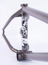 CULT WALSH FRAME - OKERT - COPPER VEIN - 21.25"