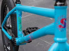 SUNDAY FORECASTER - ROSS  - 20.5"TT - GLOSS OCEAN BLUE