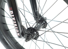 DIVISION BLITZER 16" - METAL GREY