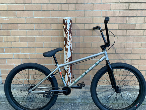 HARO DOWNTOWN 24
