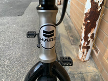 HARO DOWNTOWN 24" GLOSS GRANITE GREY