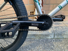 HARO DOWNTOWN 24" GLOSS GRANITE GREY