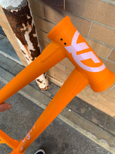 FEDERAL CODE FRAME - 21.25" MATT ORANGE