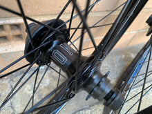 COLONY WASP/PINTOUR WHEEL SET - RHD