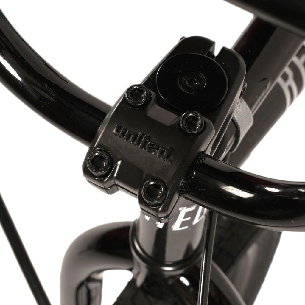 United recruit best sale bmx 18